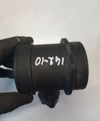Volvo XC90 Mass air flow meter 8670115