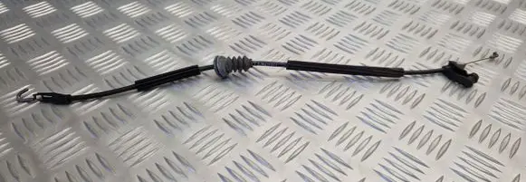 Volkswagen Golf IV Rear door cable line 