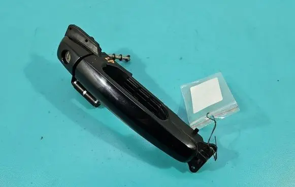 Suzuki Splash Front door exterior handle IMPRK1521905