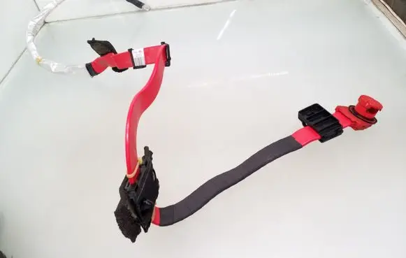 Land Rover Defender Positive cable (battery) L8B214305BB P8B214N184BA L8B214A099BSA
