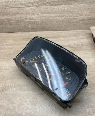 Seat Ibiza II (6k) Speedometer (instrument cluster) 6K0919033FE 87001323