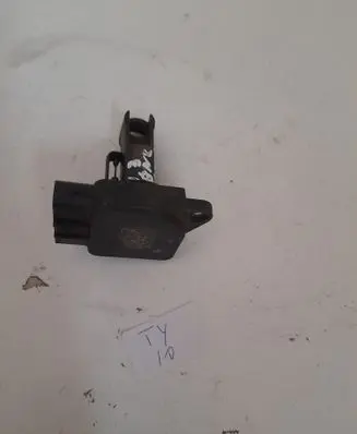 Toyota Yaris Mass air flow meter 2220422010