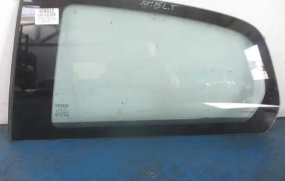 Fiat Punto (199) Rear side window