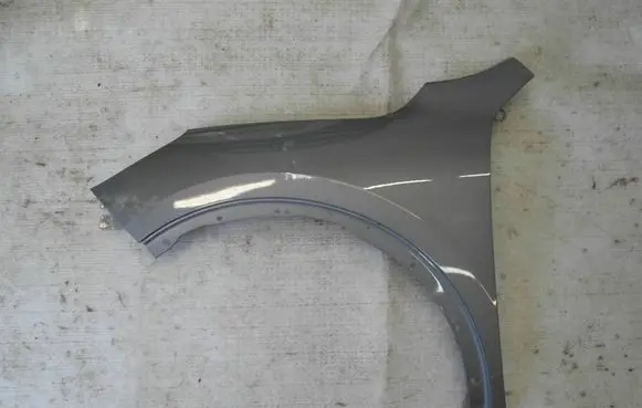 Ford Kuga III Fender LV4BS16016AD