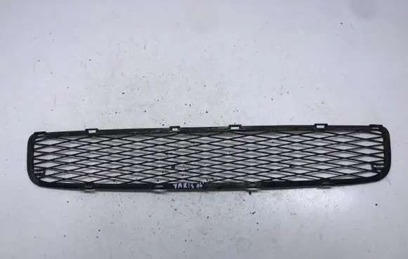 Toyota Yaris Front bumper lower grill 531120D050 531120D050C