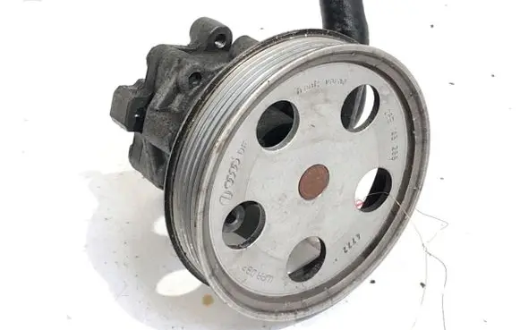 Audi A4 S4 B6 8E 8H Power steering pump 8D0145156T