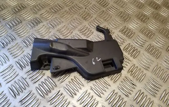 Other rear door trim element