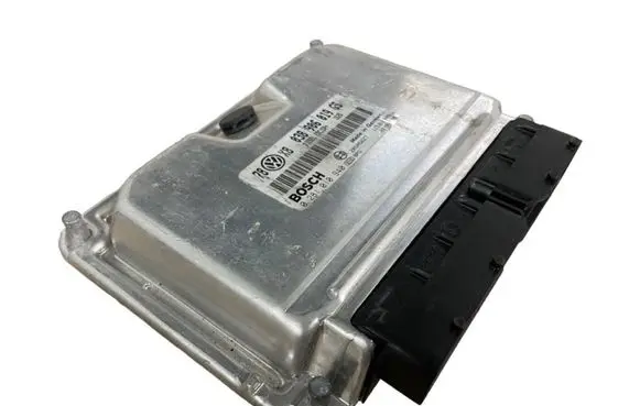 Volkswagen PASSAT B5 Engine control unit/module 038906019GS 28SA5627 0281010940