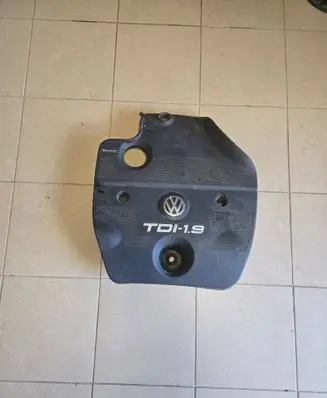 Volkswagen Golf IV Engine cover (trim) 012784A 038103925 054276