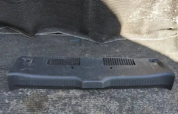 Renault Clio IV Trunk/boot sill cover protection 849202796R