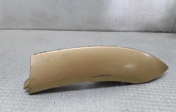 Suzuki Grand Vitara I Rear fender molding trim 7767165DA0