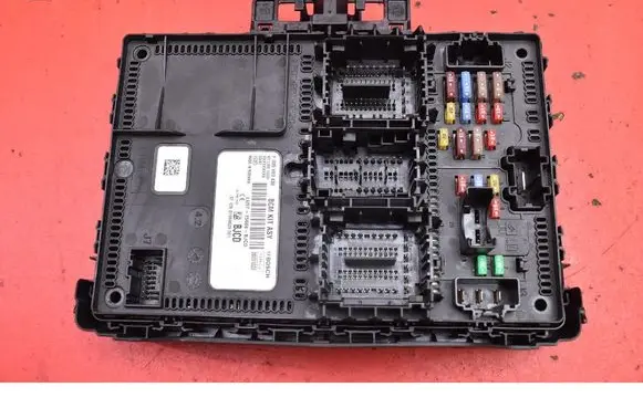 Ford Focus Fuse box set LU5T15604BJCD