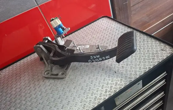 Ford Mondeo MK V Brake pedal 7G9N2D094MC