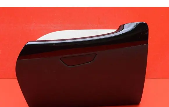 Renault Captur Glove box