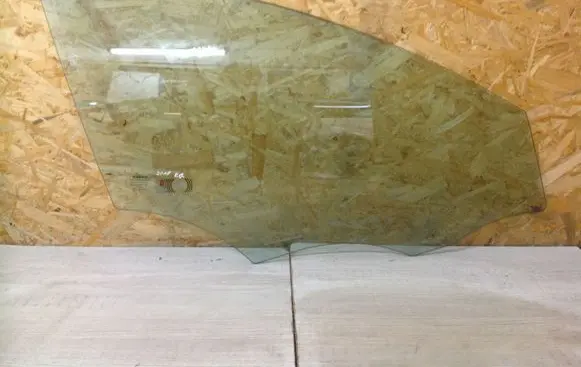 Volvo S60 Front door window glass four-door 43R001106