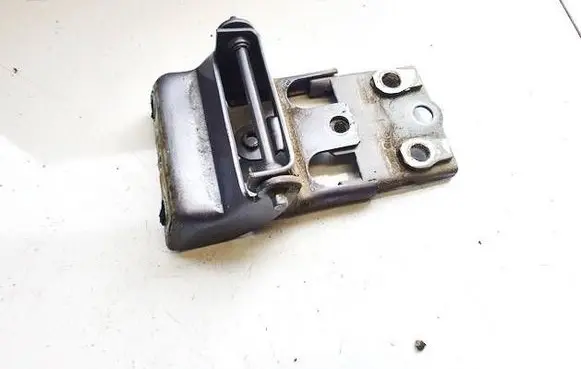 Chrysler Voyager Tailgate/trunk/boot hinge