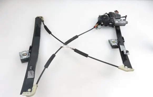 Ford Mondeo Mk III Front door window regulator with motor 0130821771