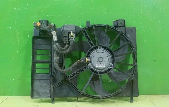 Peugeot 508 Fan set 9687359380