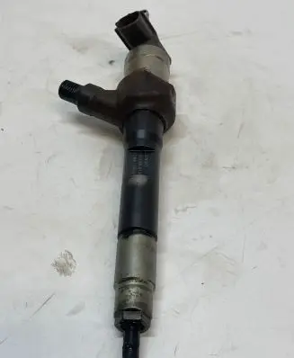 Mazda 6 Fuel injector R2AA13H50 001008L01407