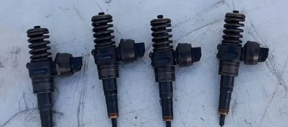 Ford Galaxy Fuel injectors set 0414720036