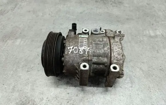 Hyundai i30 Air conditioning (A/C) compressor (pump) F500AN8AA03