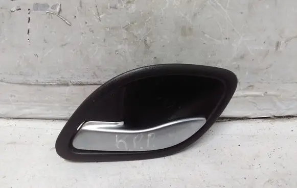 Renault Espace - Grand espace IV Front door interior handle 8200000723 98007201