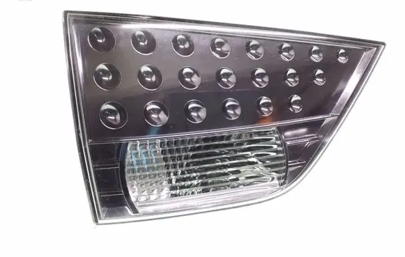 Mitsubishi Outlander Tailgate rear/tail lights 1146356L