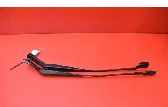 Bedford Astra Front wiper blade arm 13418990