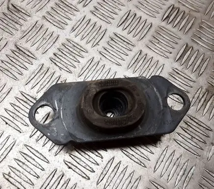 Renault Scenic II - Grand scenic II Engine mounting bracket 309B9525 8200168073