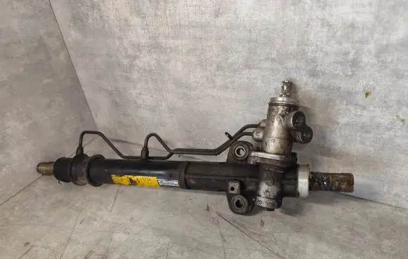 Hyundai Santa Fe Steering rack 5770026200