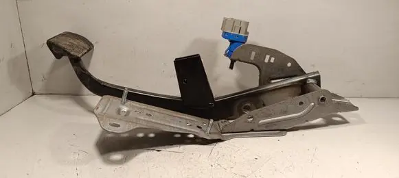 Ford Kuga II Brake pedal AV612467GB