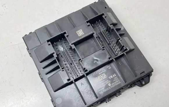 Volkswagen Transporter - Caravelle T6 Comfort/convenience module 7E0937090C