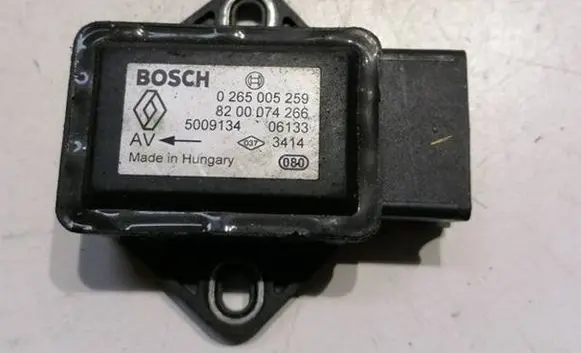 Renault Clio III ESP acceleration yaw rate sensor 0265005259 5009134 8200074266