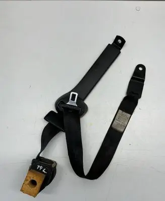 Volkswagen Transporter - Caravelle T4 Rear seatbelt 703857815