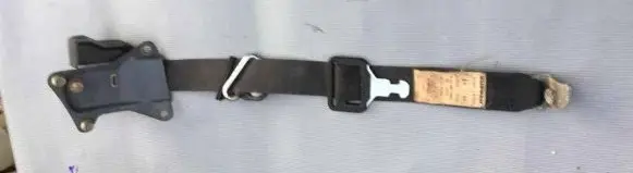 Mercedes-Benz W123 Rear seatbelt 1238601386 04775 0391789178