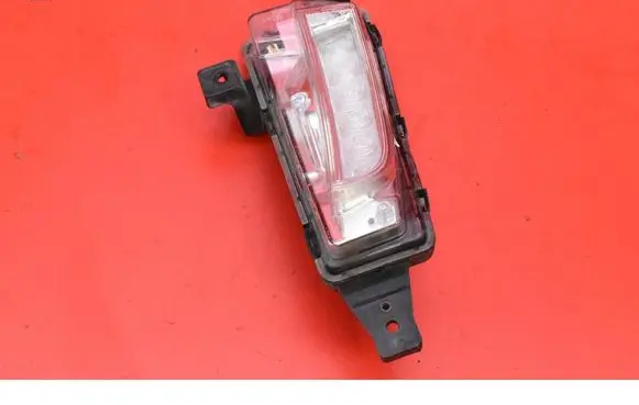 Suzuki Grand Vitara II Front fog light W1378