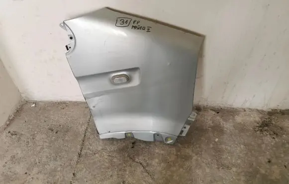 Renault Master II Fender