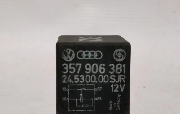 Volkswagen Caddy Other relay 357906381