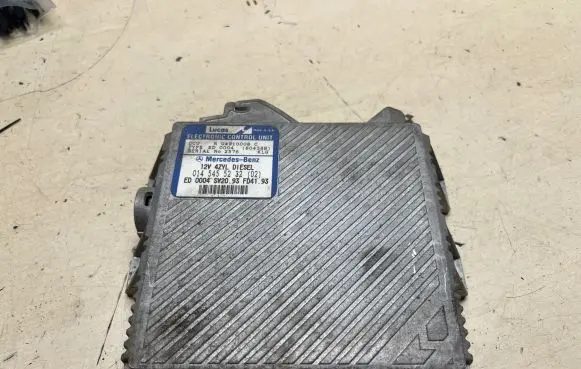 Mercedes-Benz C W202 Engine control unit/module 0145455232 04010008C