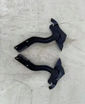 Nissan Pulsar Engine bonnet/hood hinges LBURYautopartsa1