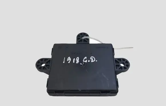 Volvo V40 Cross country Door control unit/module 31318954 AV6N14C236BB AV6N14C068AE