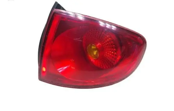 Seat Altea Rear/tail lights 154357KAS 154357