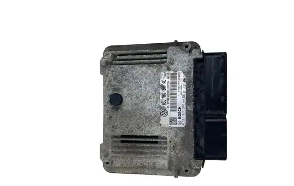 Volkswagen PASSAT B7 Engine control unit/module 03L907309AE 0281017946