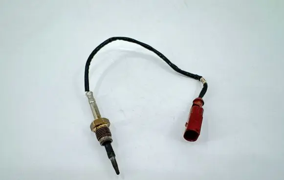 Volkswagen Golf VIII Exhaust gas temperature sensor 05L906088M