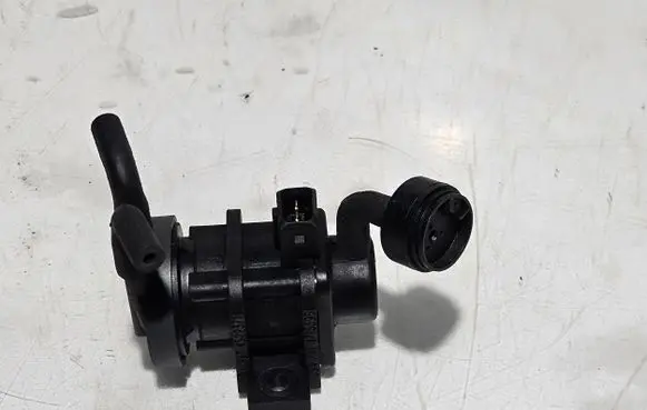 Opel Zafira A Turbo solenoid valve 4522371 4715396