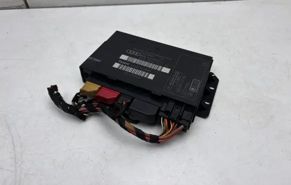 Audi A4 S4 B6 8E 8H Comfort/convenience module 8E0959433AF 00007245B5