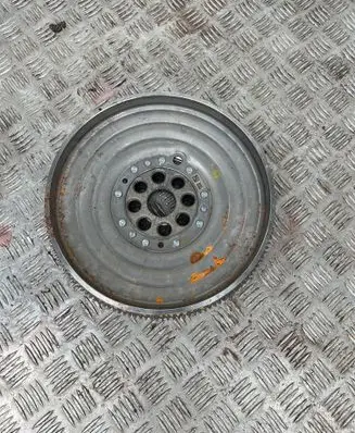 Mercedes-Benz GLA W156 X156 Flywheel A2700300305