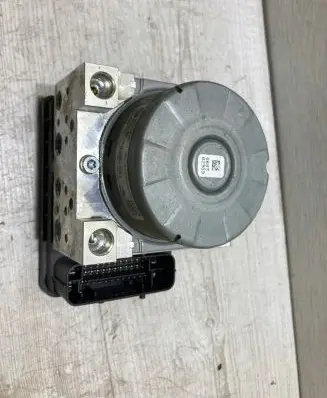 Mini One - Cooper F56 F55 ABS Pump 6889945