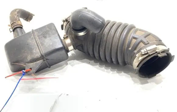Nissan Qashqai Air intake hose/pipe