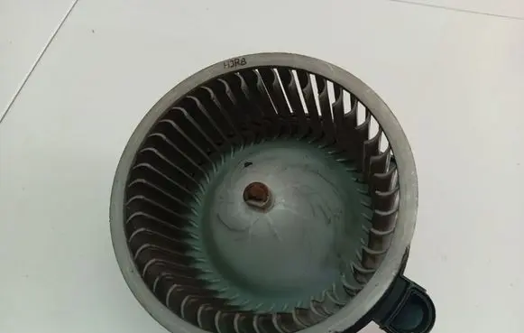 Hyundai ix35 Heater fan/blower F00S33005